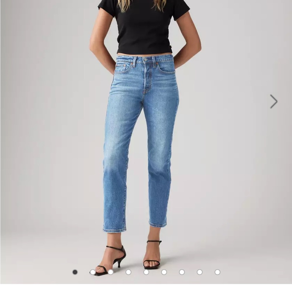 Levi's Wedgie Straight